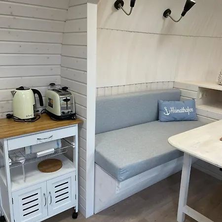 Tiny Iglookarlsson *