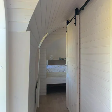 Tiny Iglookarlsson Apartment *